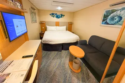 Allure of the Seas interior cabin