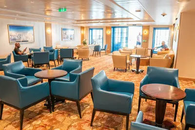 Crown Lounge on Allure of the Seas
