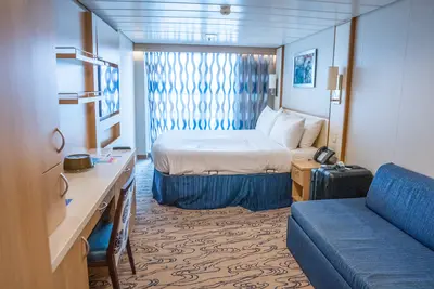 Balcony cabin