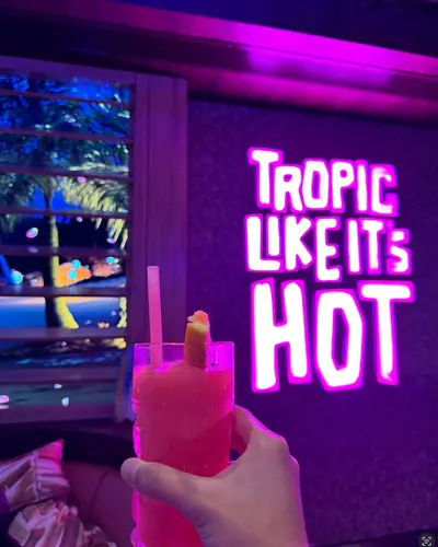 Pesky parrot drink