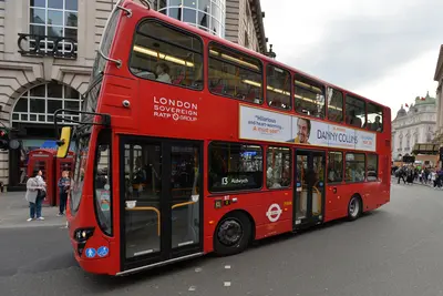 London red bus