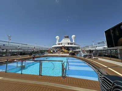 Pool deck on Ovation of the Seas