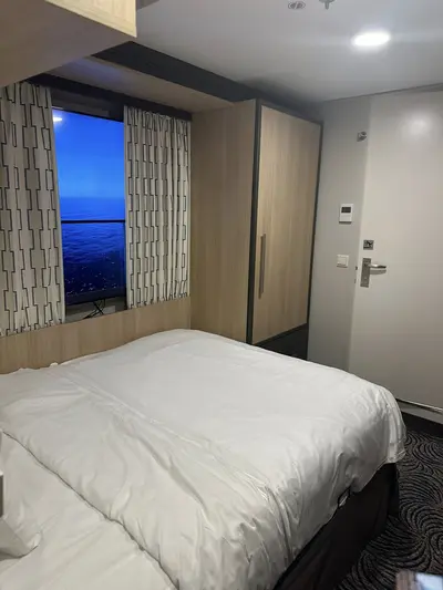 Studio cabin