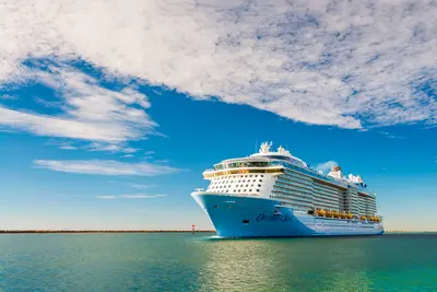 Ovation of the Seas on a sunny day