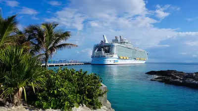 Symphony of the Seas docked at CocoCay