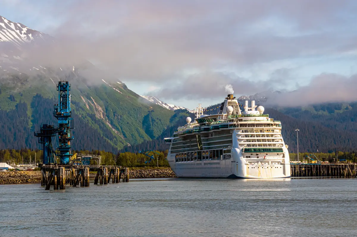 Radiance pulling into Seward