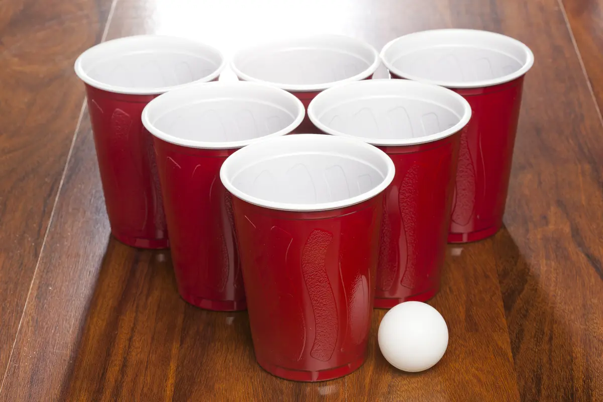 cup-pong-stock cup-pong-stock