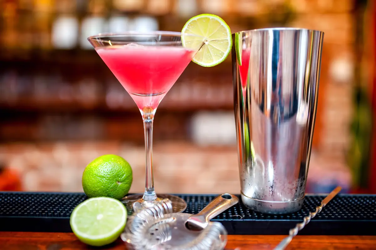 cocktail-martini-bar