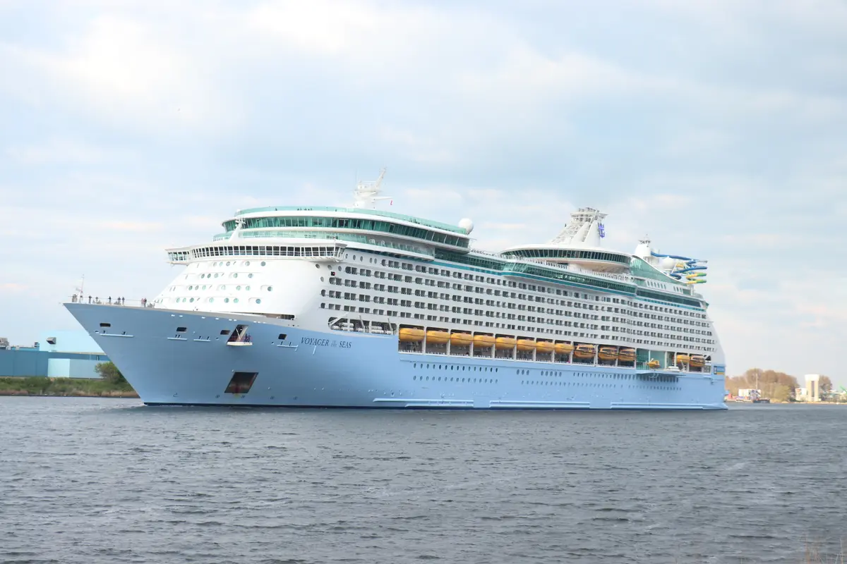 Voyager-of-the-Seas Voyager-of-the-Seas