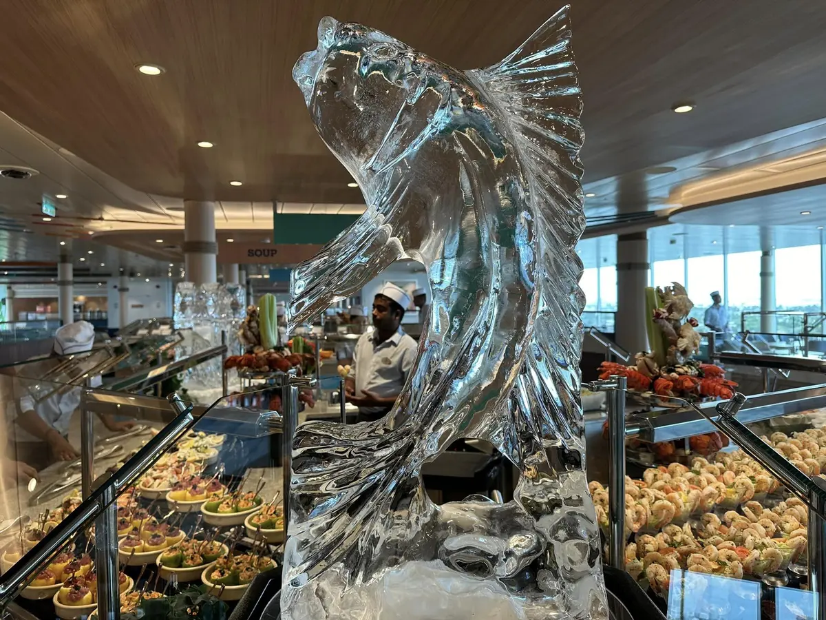 Ice sculpture
