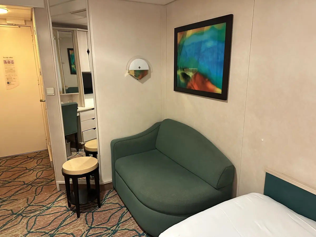 Vision-of-the-Seas-Inside-Cabin-7 Vision of the Seas interior cabin