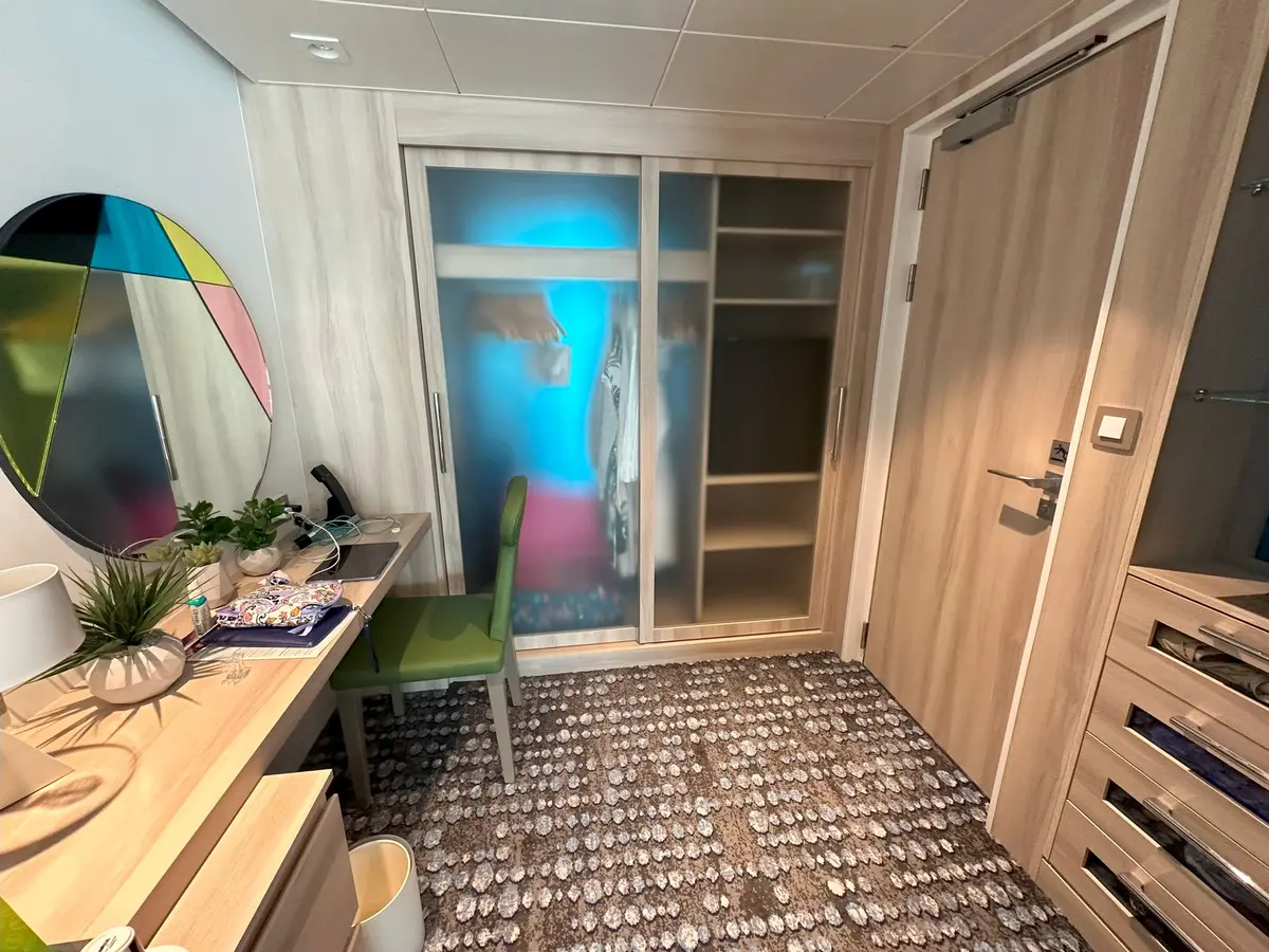 Vanity area