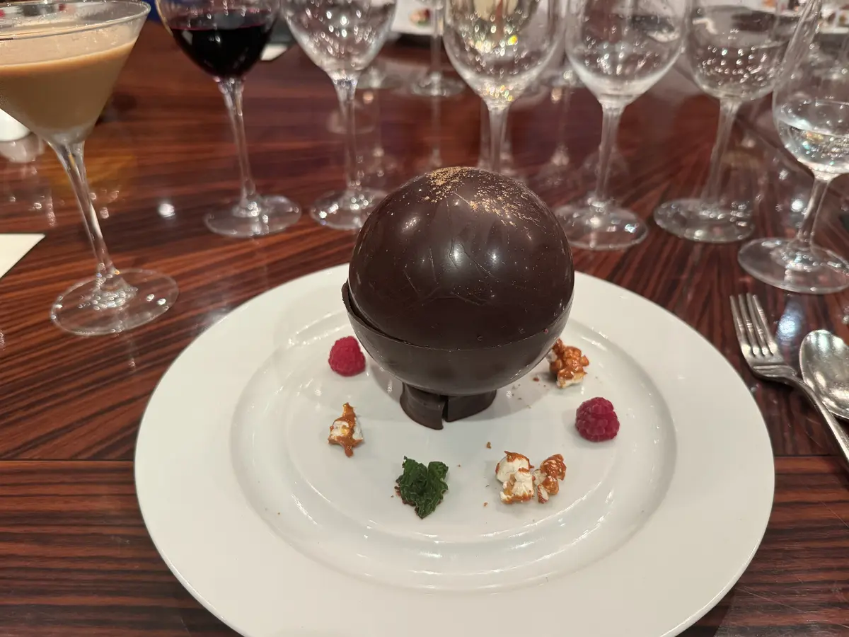 Allure-Sphere-Dessert-Chefs-Table Allure-Sphere-Dessert-Chefs-Table