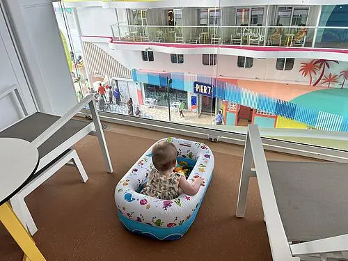 Icon Baby Balcony Icon Baby Balcony