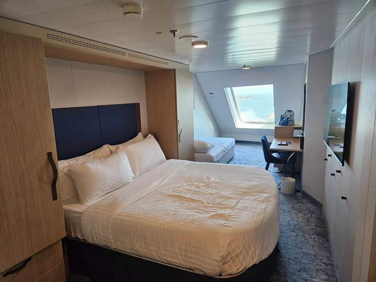Oceanview cabin