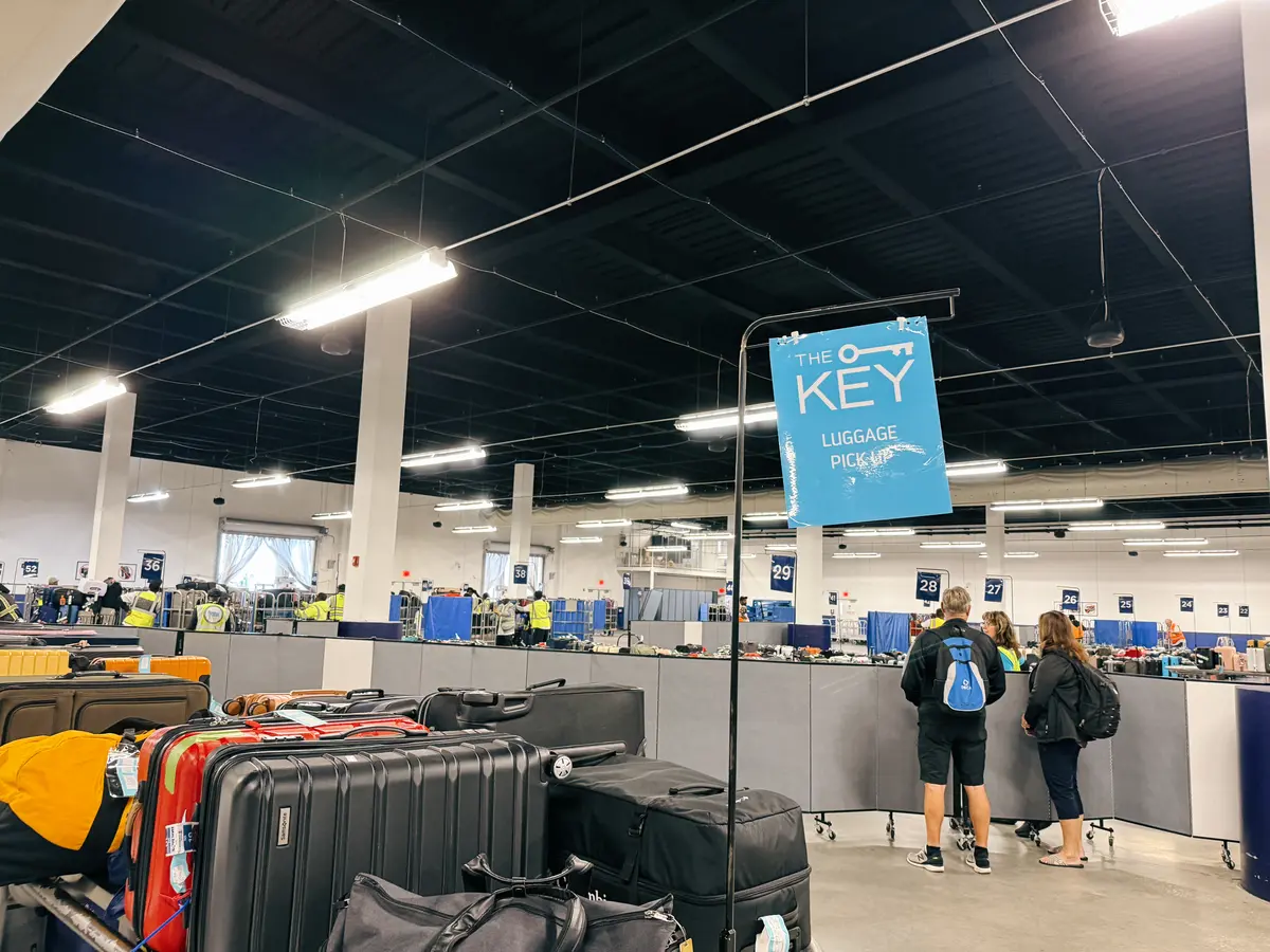 The-Key-Wonder-Luggage-Terminal-10