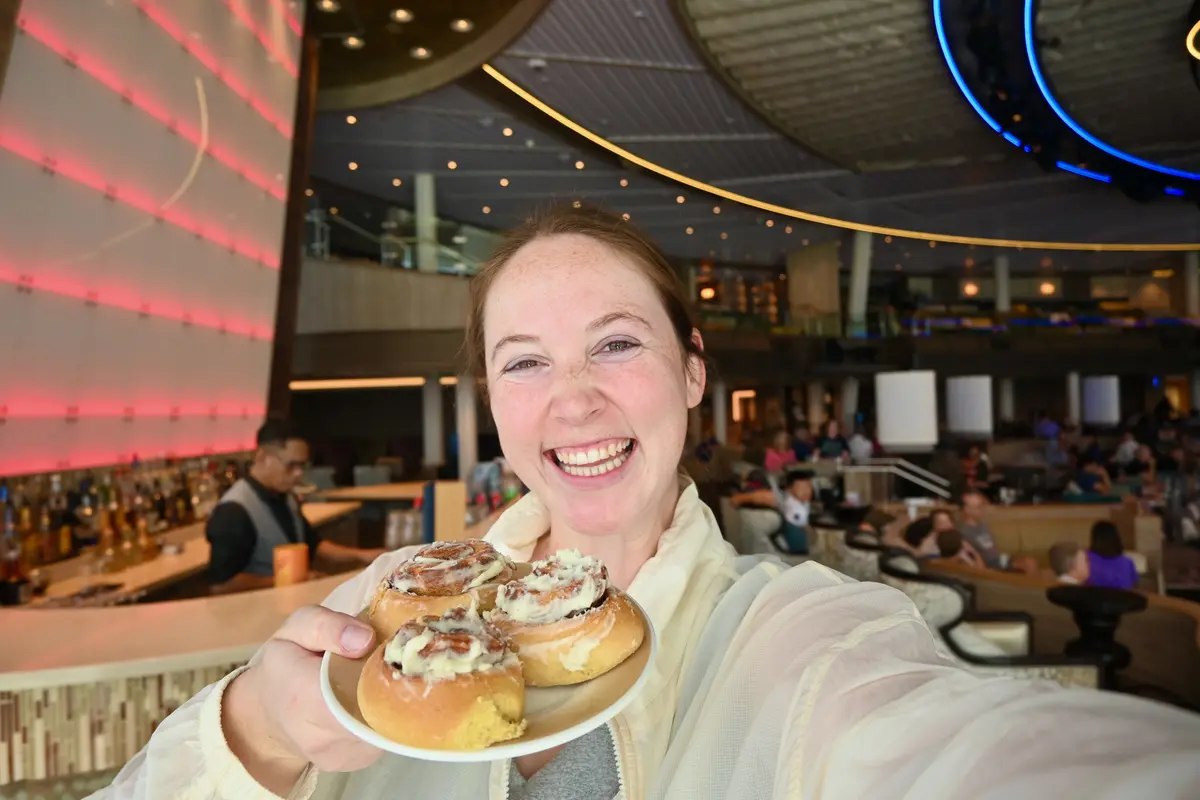 New Royal Caribbean Cinnamon Rolls