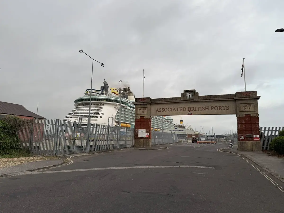 Independence of the Seas in Southampton