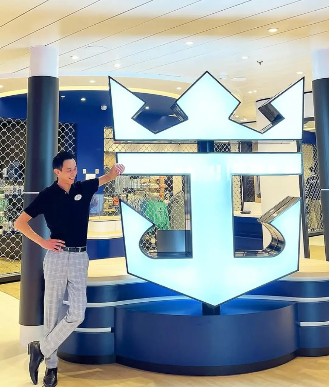 Chris-Wong-Crown-and-Anchor Chris-Wong-Crown-and-Anchor