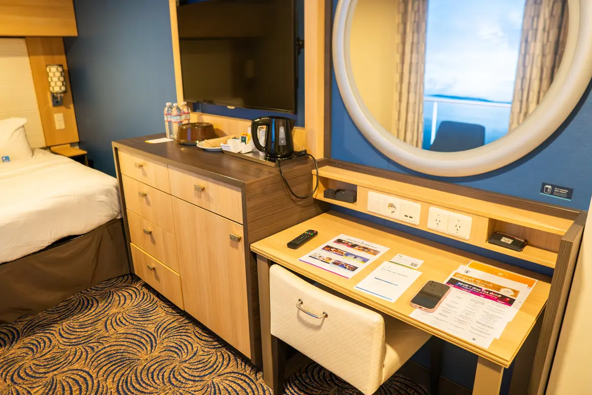 interior cabin on Anthem of the Seas