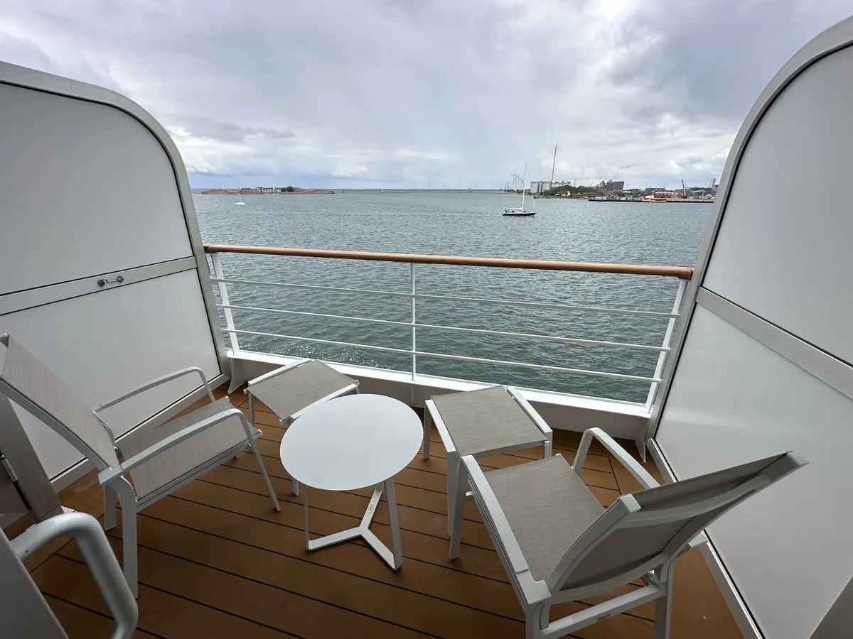 Silver Dawn balcony