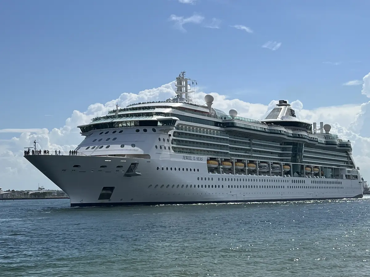 Jewel of the Seas