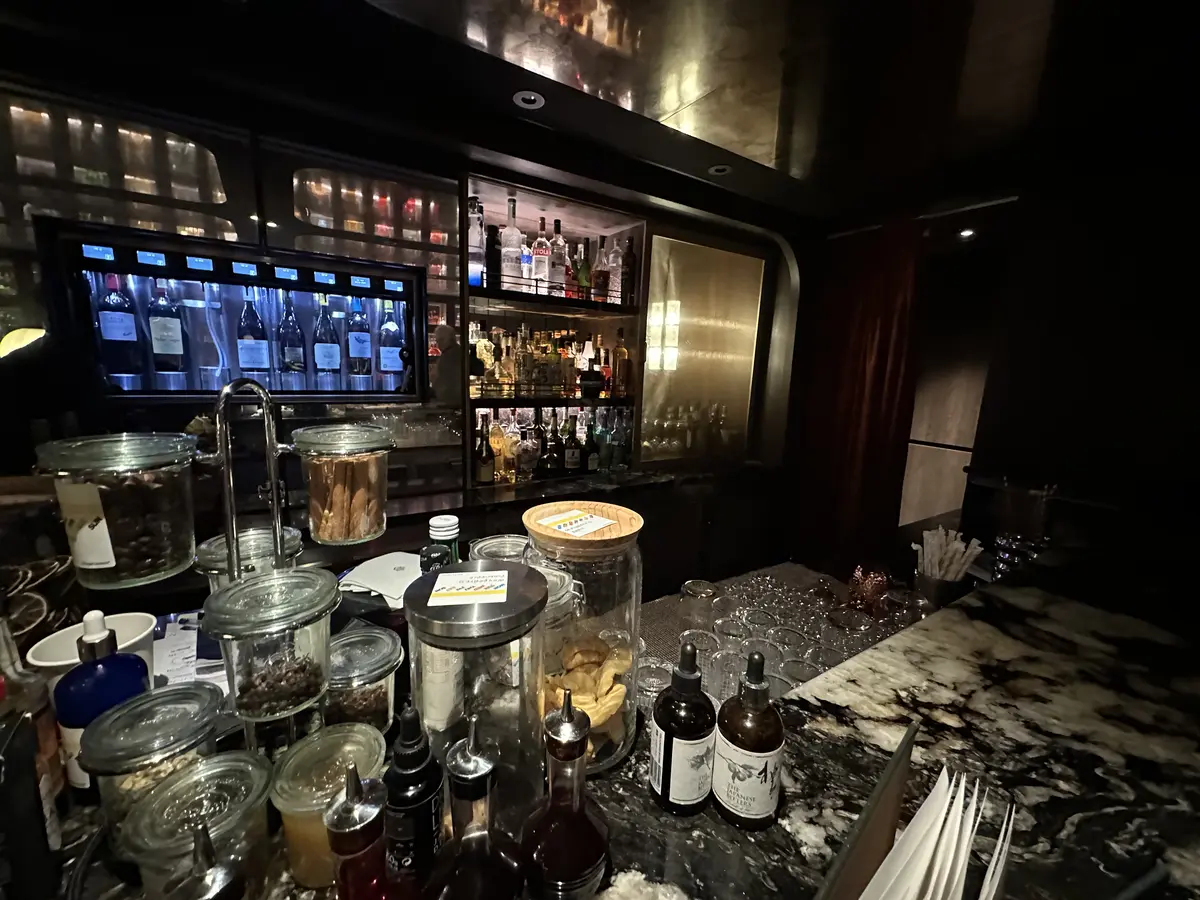 SALT Lab bar