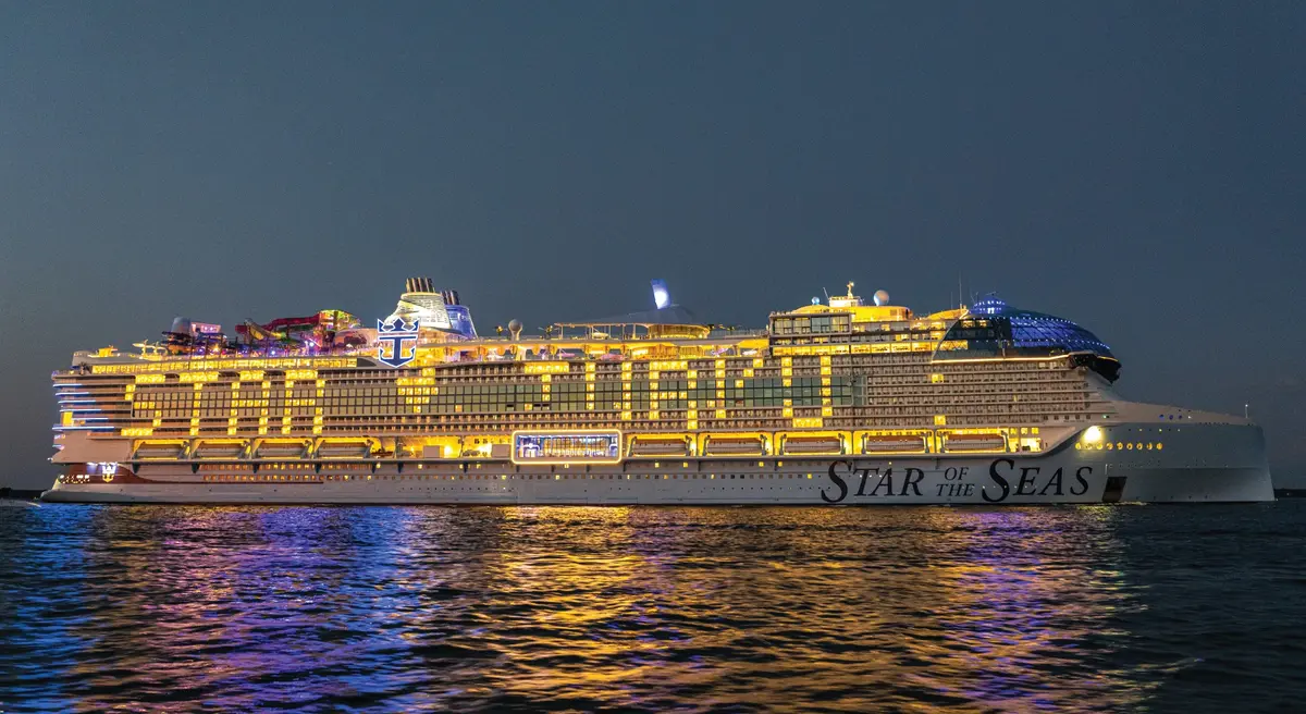 Star of the Seas leaving the shipyard
