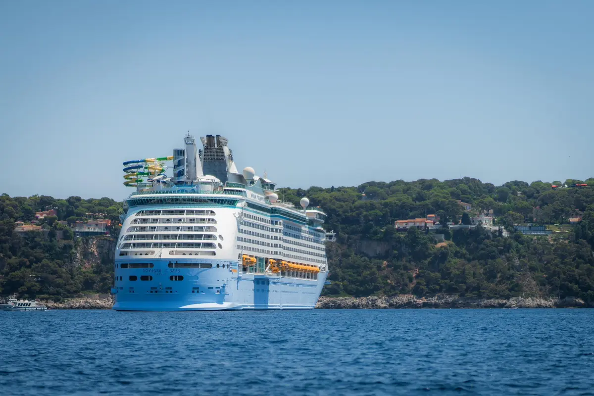 Voyager of the Seas 