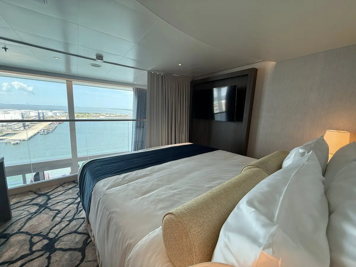Star-Royal-Loft-Suite-6