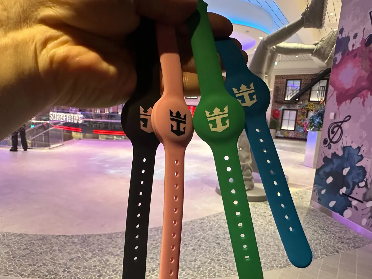 Holding the WOW bands