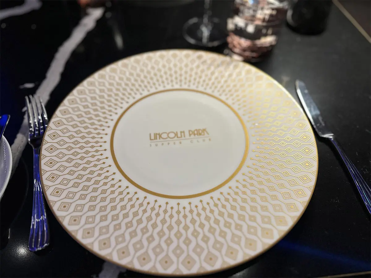 Plate