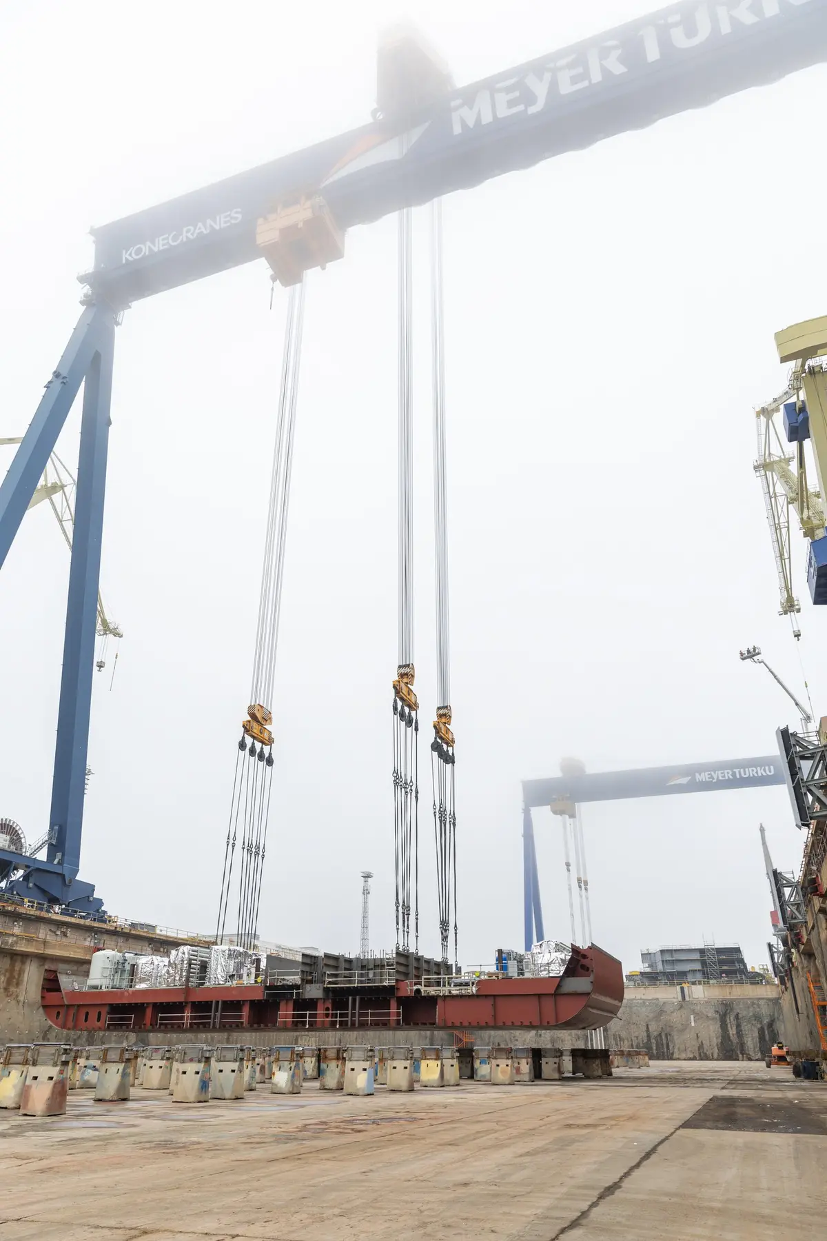 Keel laying