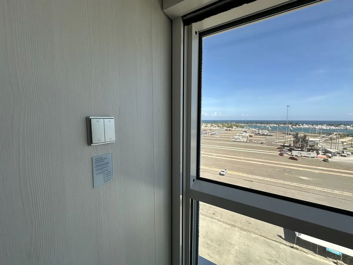 Infinite balcony controls