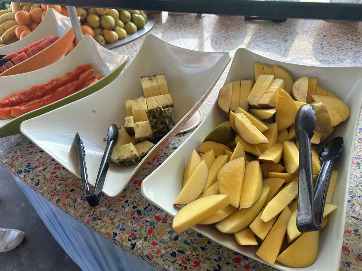 CocoCay-Buffet-21