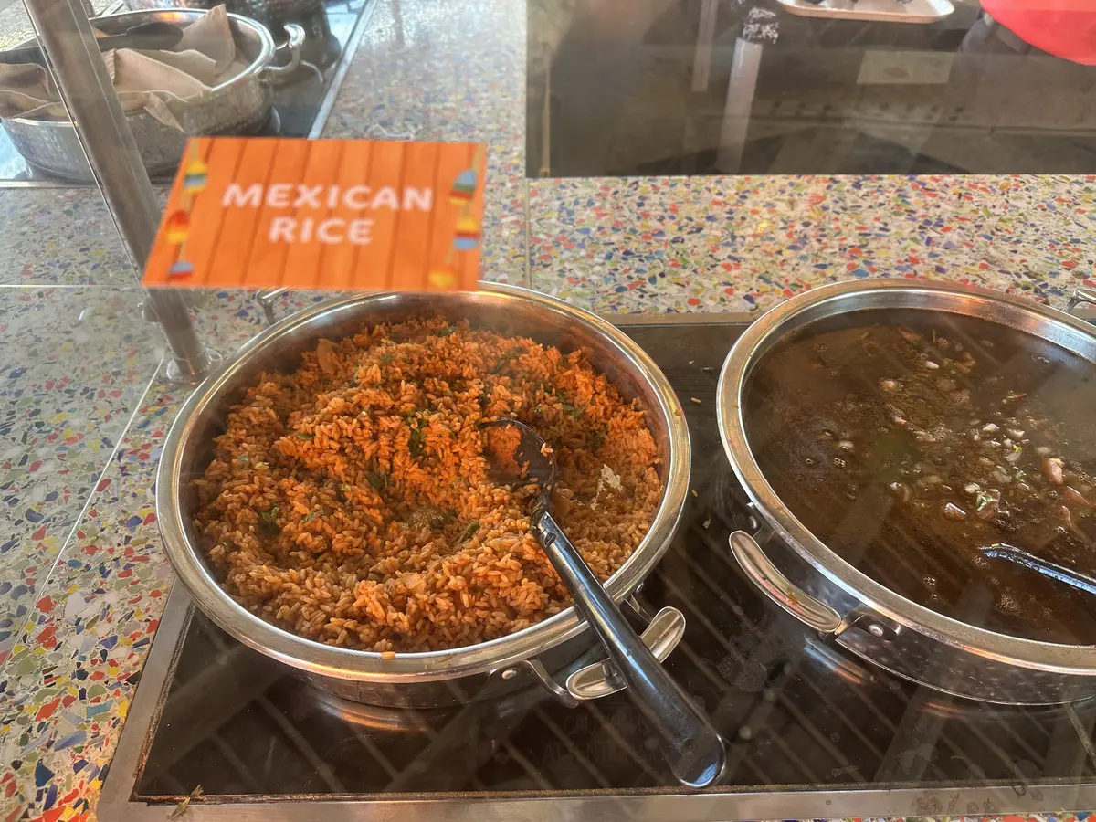 CocoCay-Buffet-3