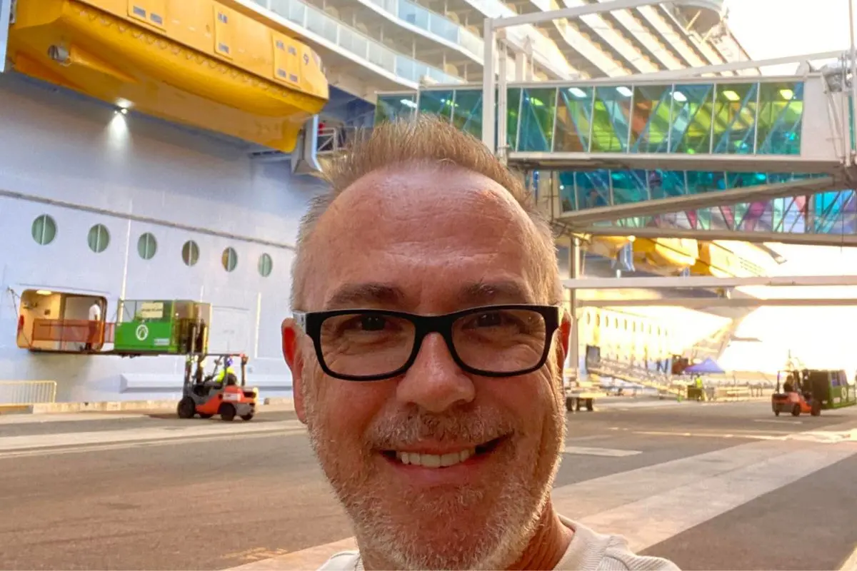 Marc-Walker-Cruise-Director