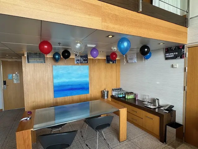 Star Loft Suite decorations