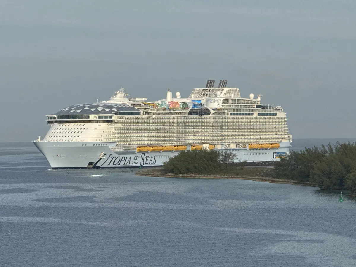 Utopia of the Seas arriving in Nassau