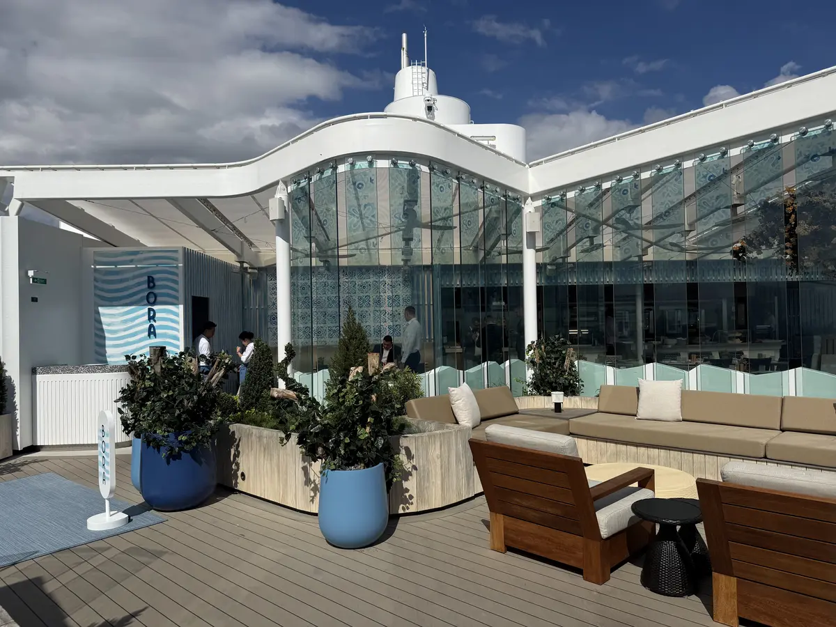 Bora-Restaurant-Celebrity-Xcel