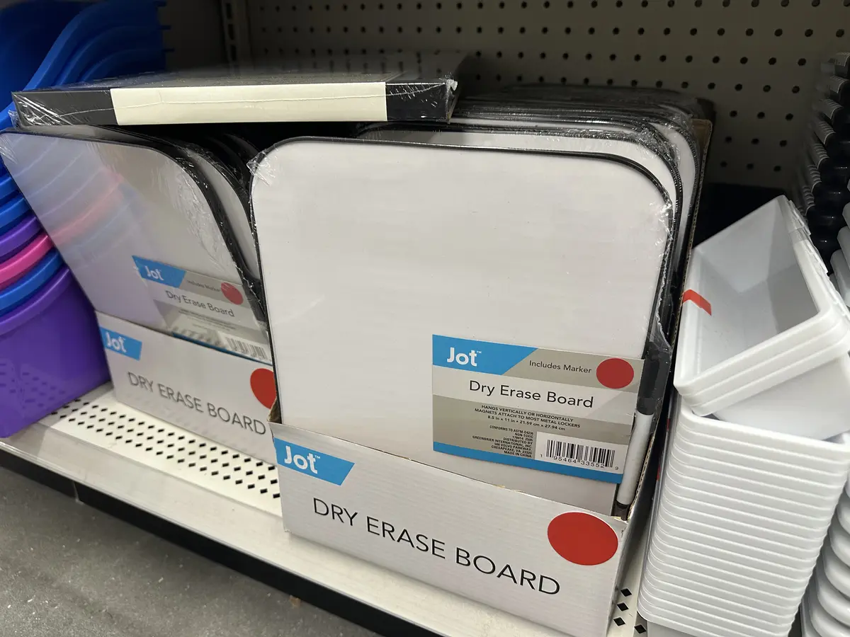 Dry erase board