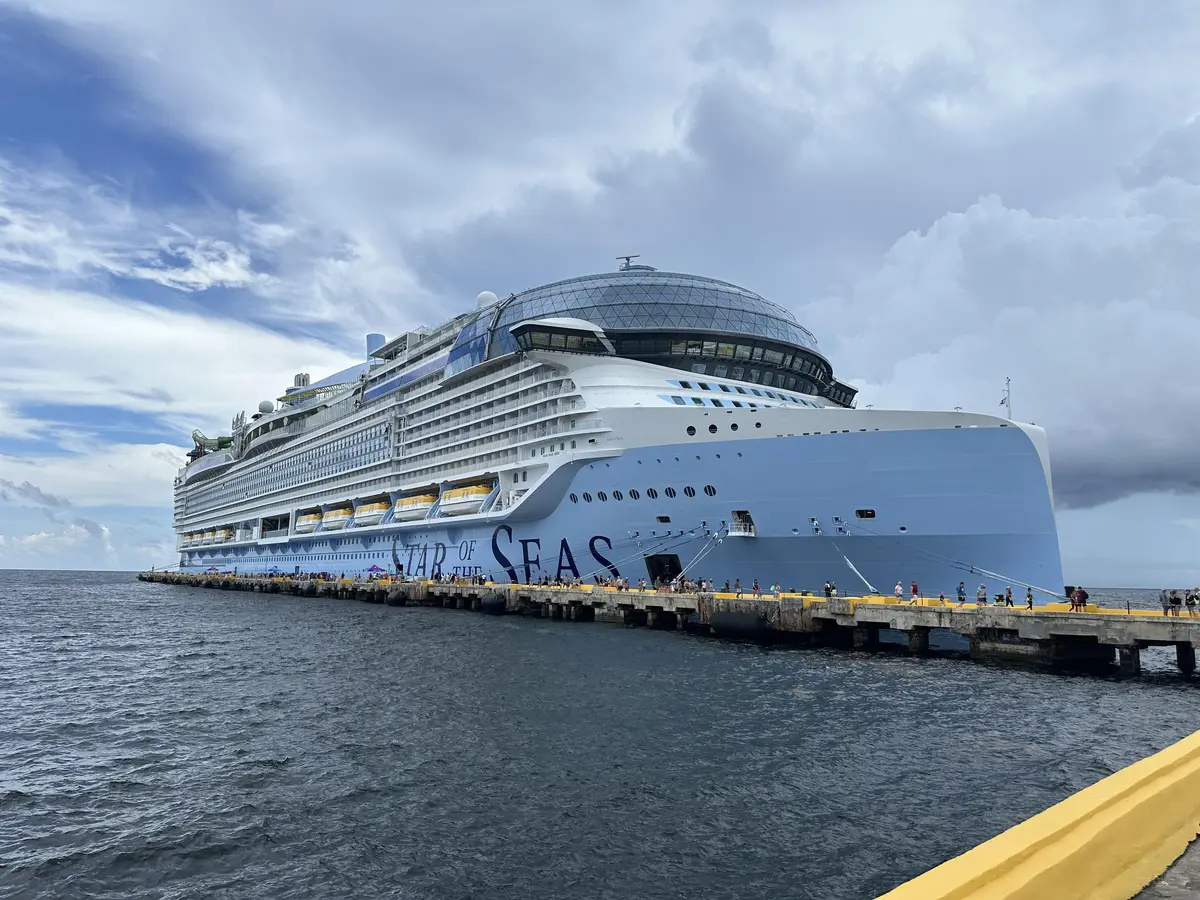 Star of the Seas in Costa Maya