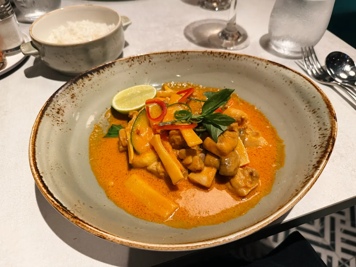 Sukhothai-NCL-Aqua-Red-Curry