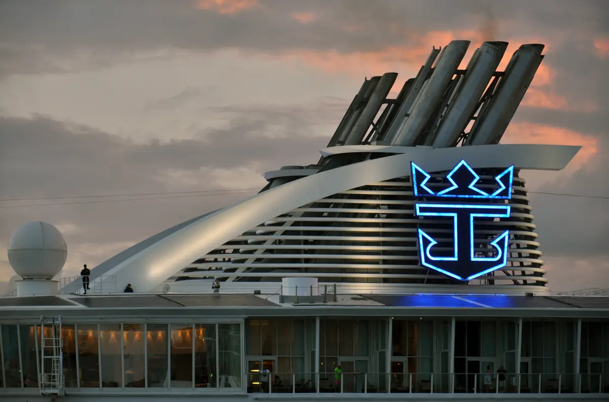Oasis of the Seas Funnel