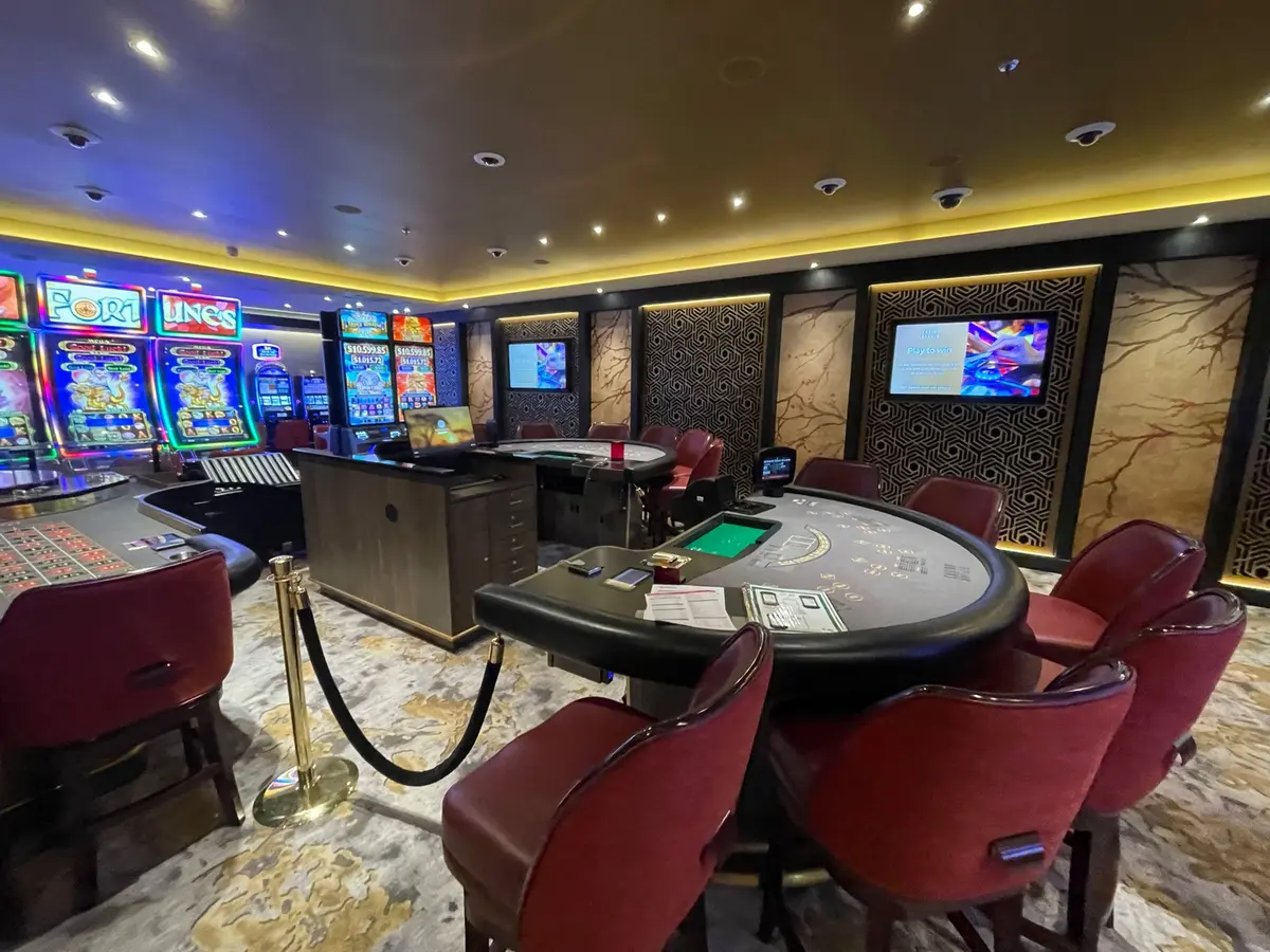 Casino tables
