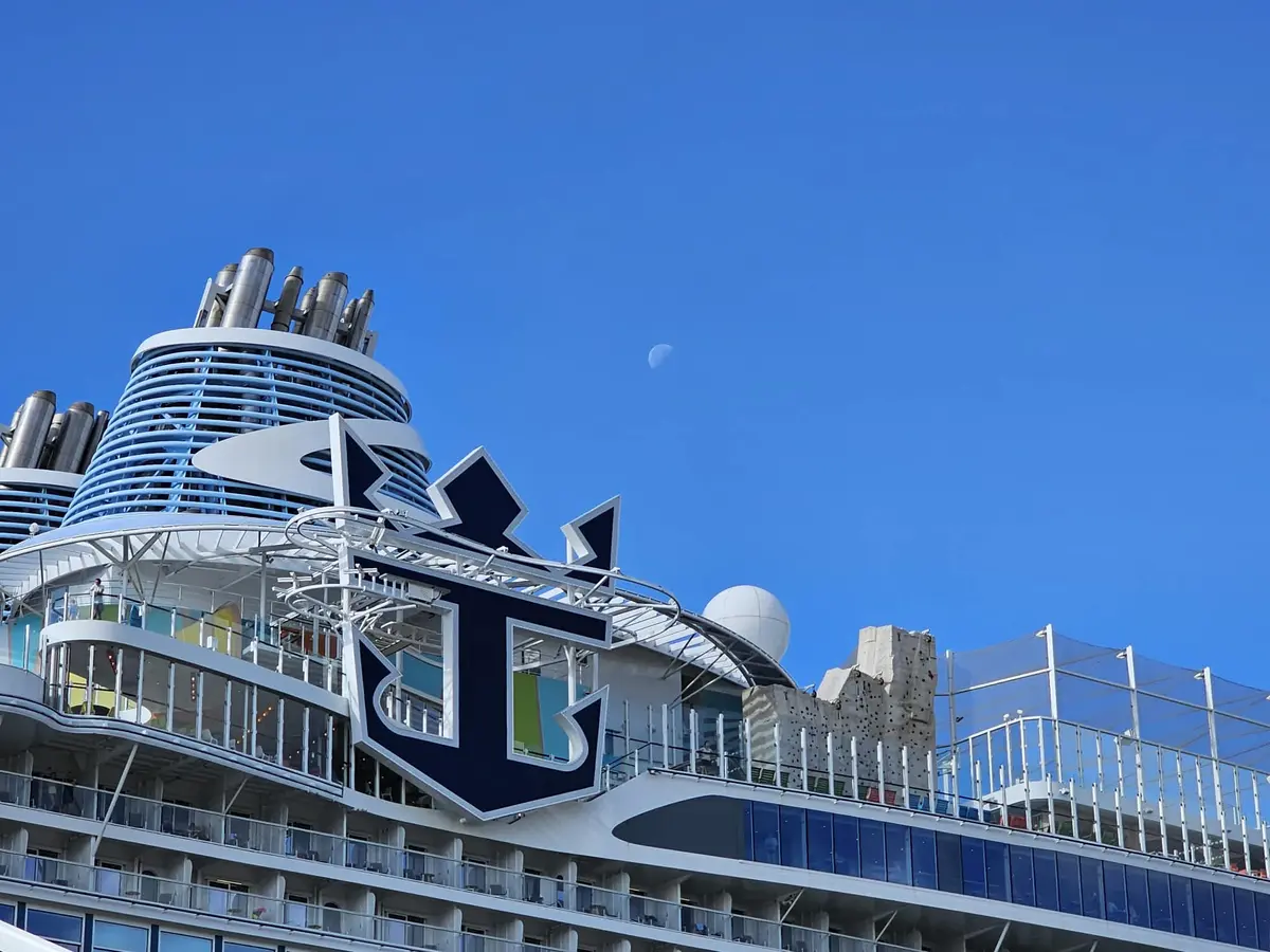 Royal Caribbean logo