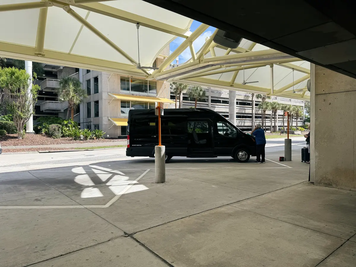 Airport Canaveral Shuttle