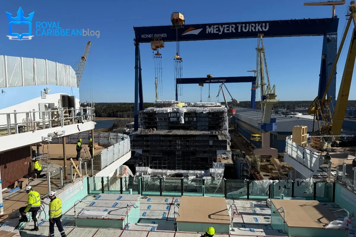 Hero of the Seas construction