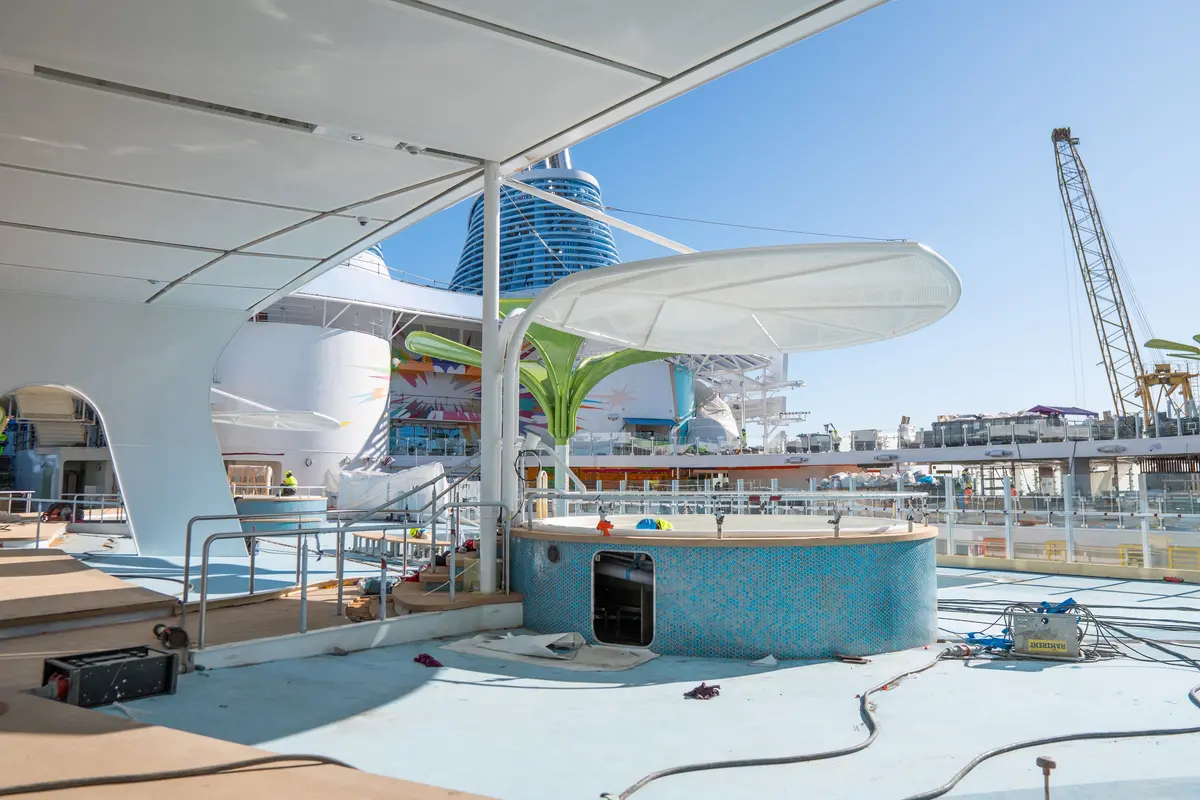 pool deck on Legend of the Seas