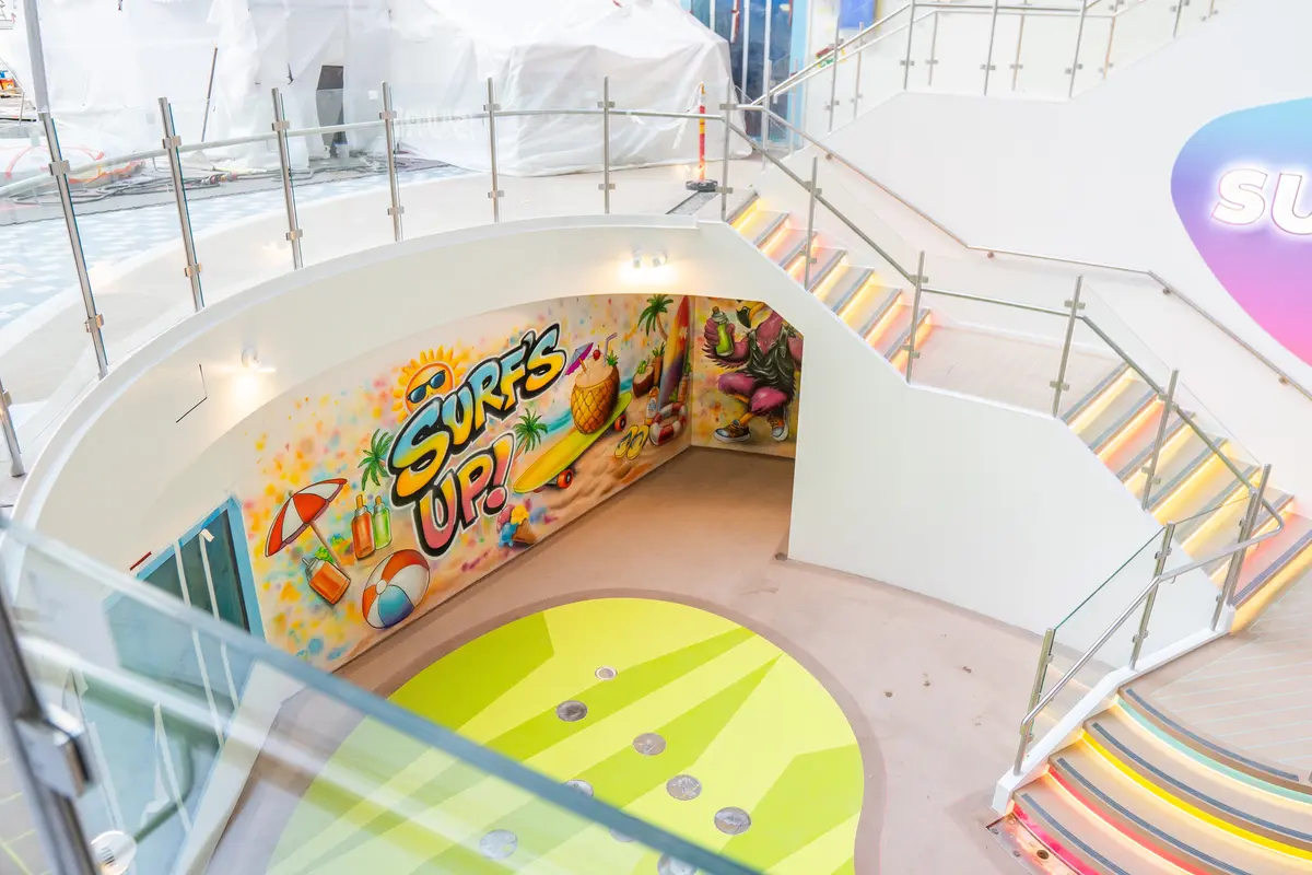 entrance to Surfside on Legend of the Seas